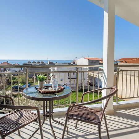 Girene Apartments يميناريا المظهر الخارجي الصورة