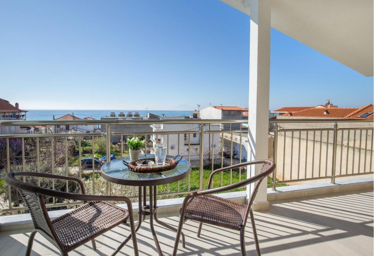 Girene Apartments يميناريا المظهر الخارجي الصورة